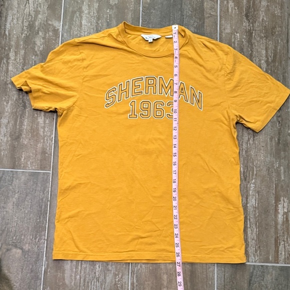 Ben Sherman Mustard Graphic Tee - Picture 5 of 6